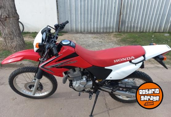 Motos - Honda Tornado 2014 Nafta 7500Km - En Venta