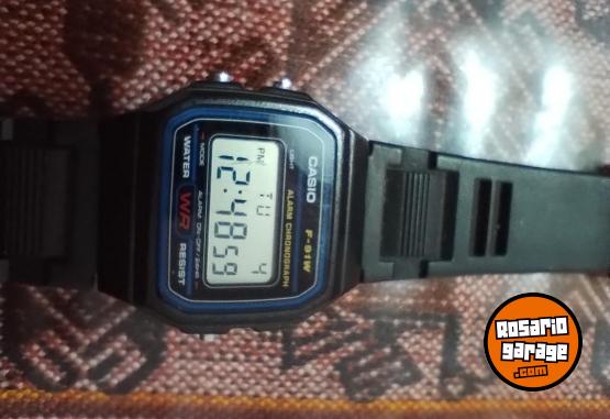 Indumentaria - Reloj casio ORIGINAL - En Venta