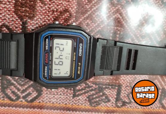 Indumentaria - Reloj casio ORIGINAL - En Venta