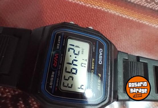 Indumentaria - Reloj casio ORIGINAL - En Venta