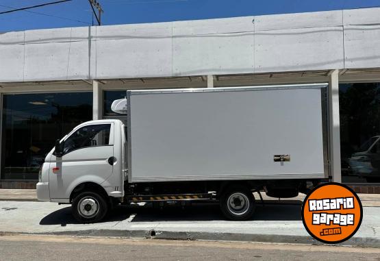 Camiones y Gras - KAMA X1 C/SIMPLE FURGN REFRIGERADO 0Km My2025 p/3 Toneladas. Financia Bco. Santander. Acrcate a ORIO HNOS, SAN GENARO, concesionario oficial DFM, JMC, ISUZU, KAMA Camiones - En Venta