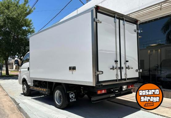 Camiones y Gras - KAMA X1 C/SIMPLE FURGN REFRIGERADO 0Km My2025 p/3 Toneladas. Financia Bco. Santander. Acrcate a ORIO HNOS, SAN GENARO, concesionario oficial DFM, JMC, ISUZU, KAMA Camiones - En Venta