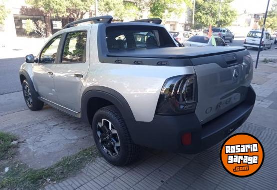 Camionetas - Renault OROCH 1.3 TURBO CAJA CVT 2024 Nafta 0Km - En Venta