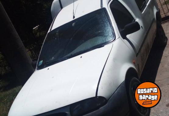 Utilitarios - Ford Courier 1999 Diesel 1Km - En Venta