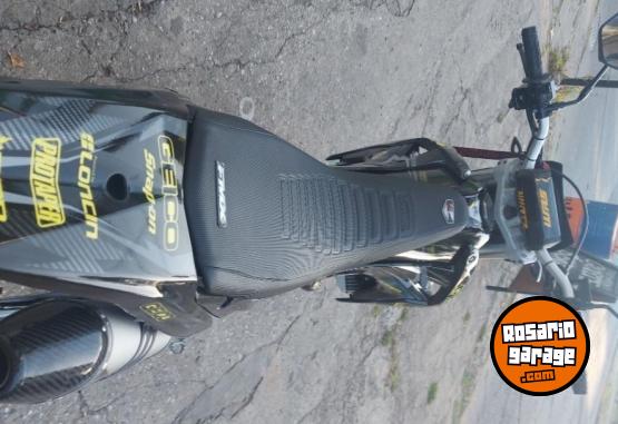 Motos - Guerrero Gxr 300 2020 Nafta 2800Km - En Venta