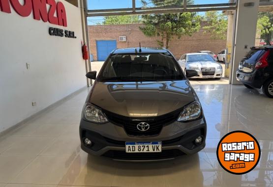 Autos - Toyota Etios 2019 Nafta 54000Km - En Venta