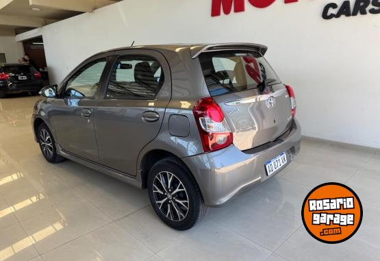 Autos - Toyota Etios 2019 Nafta 54000Km - En Venta