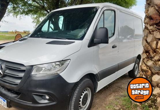 Utilitarios - Mercedes Benz Sprinter Furgon 3250. 2020 Diesel 55000Km - En Venta