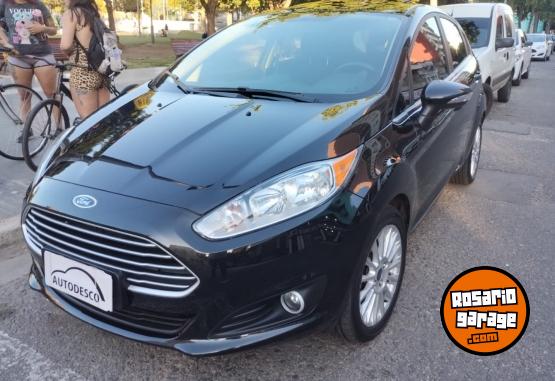 Autos - Ford Fiesta SE Plus 2015 Nafta 102000Km - En Venta