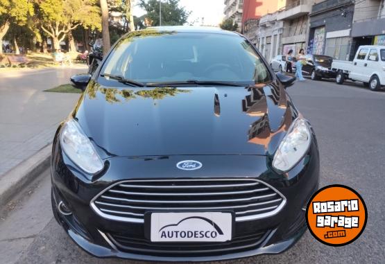 Autos - Ford Fiesta SE Plus 2015 Nafta 102000Km - En Venta