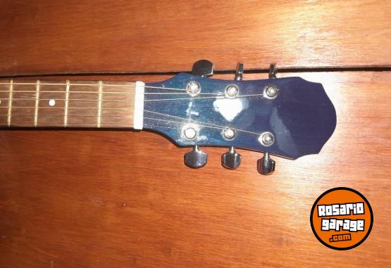 Instrumentos Musicales - Vendo guitarra gracia - En Venta