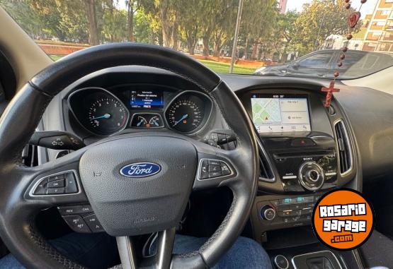 Autos - Ford Focus titanium 2019 Nafta 45000Km - En Venta