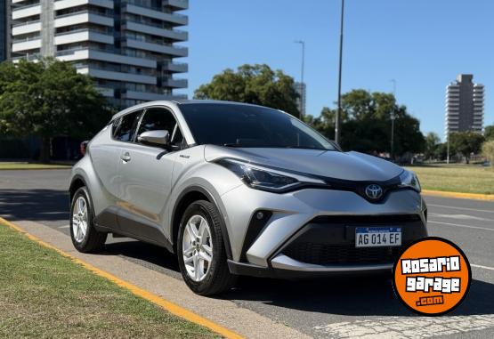 Camionetas - Toyota C-HR HV 2024 Nafta 9500Km - En Venta