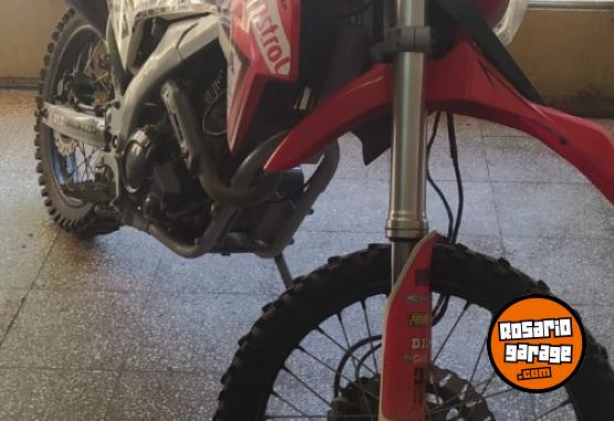 Motos - Corven txr 250 l 2018 Nafta 16932Km - En Venta