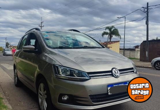 Autos - Volkswagen Suran Higline 2018 GNC 44000Km - En Venta