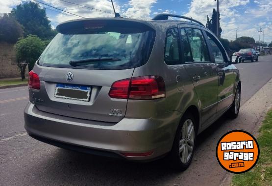 Autos - Volkswagen Suran Higline 2018 GNC 44000Km - En Venta