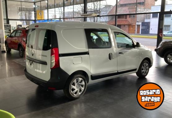 Utilitarios - Renault KANGOO 2024 Nafta 0Km - En Venta