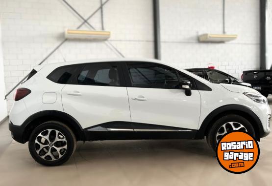 Autos - Renault CAPTUR INTENS 1.6 2019 Nafta 78000Km - En Venta