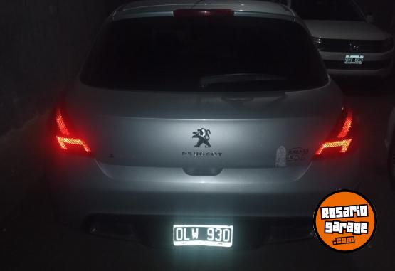 Autos - Peugeot 308 2015 Diesel 180000Km - En Venta