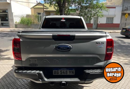 Camionetas - Ford Ranger v6 xls 2024 Diesel 7800Km - En Venta