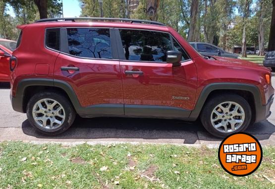 Camionetas - Chrysler JEEP RENEGADE SPORT PLUS 2018 Nafta 56000Km - En Venta