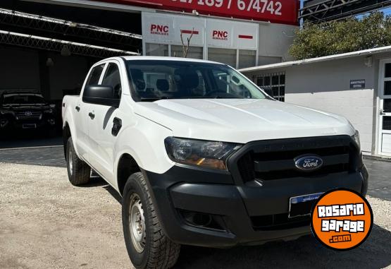 Camionetas - Ford Ranger 2.2 Safety 2021 Diesel 75000Km - En Venta