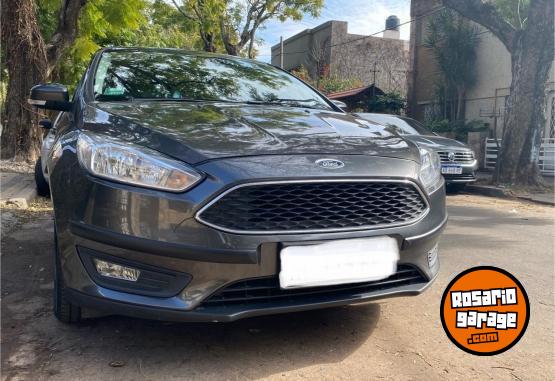 Autos - Ford FOCUS 1.6. S 2017 Nafta 90000Km - En Venta