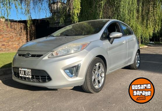 Autos - Ford Fiesta Kinetic Design Tit 2012 GNC 152000Km - En Venta