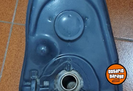 Accesorios para Motos - Tanque nafta honda lead 80cc - En Venta