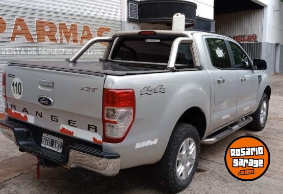 Camionetas - Ford Ranger Xlt 2015 Diesel 200000Km - En Venta