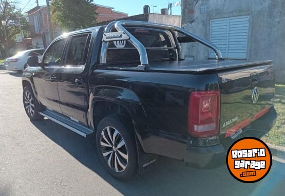 Camionetas - Volkswagen Amarok 2011 Diesel 210000Km - En Venta