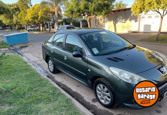 Autos - Peugeot 207 2009 Diesel 190000Km - En Venta