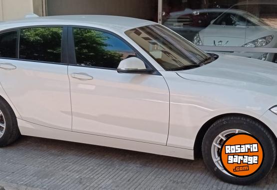 Autos - Bmw 118i active 2017 Nafta 43000Km - En Venta