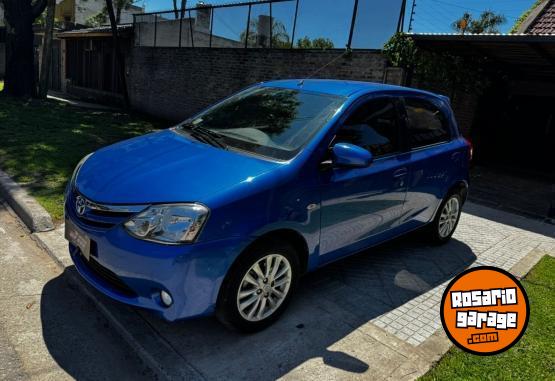 Autos - Toyota Etios xls 2014 Nafta 68000Km - En Venta