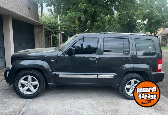 Camionetas - Jeep Cherokee Limited 3.7 2012 Nafta 150000Km - En Venta