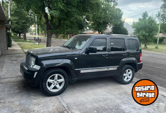 Camionetas - Jeep Cherokee Limited 3.7 2012 Nafta 150000Km - En Venta