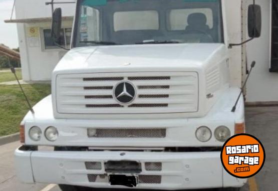 Camiones y Gras - Mercedes Benz L-1218/48 - En Venta