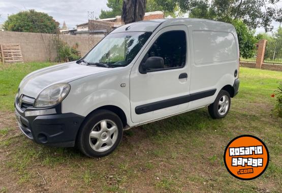 Utilitarios - Renault Kangoo Ph3 Furgon Confort 2016 GNC 111111Km - En Venta