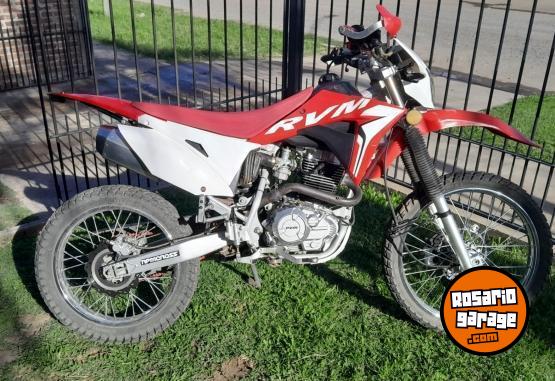 Motos - Jawa RVM 250 L 2021 Nafta 10000Km - En Venta