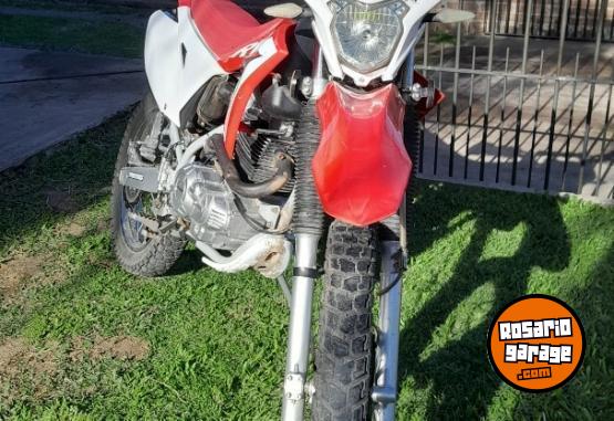 Motos - Jawa RVM 250 L 2021 Nafta 10000Km - En Venta