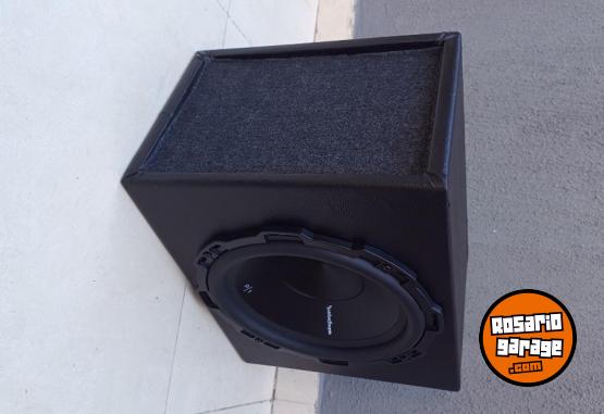 Accesorios para Autos - Combo Subwoofer + Potencia - En Venta