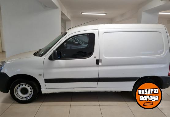 Utilitarios - Citroen Berlingo 2017 GNC 109000Km - En Venta