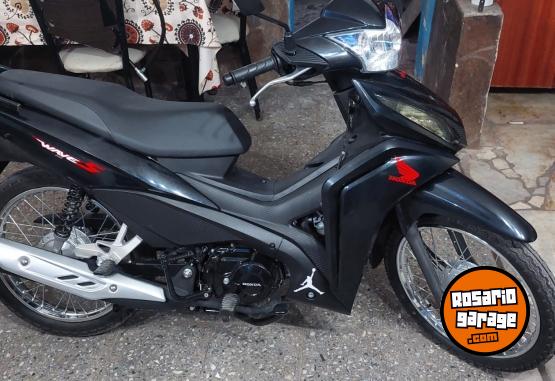 Motos - Honda wave 2023 Nafta 9800Km - En Venta