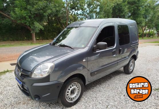 Utilitarios - Renault KANGOO 5A - 2PUERTAS FULL 2017 Nafta 95000Km - En Venta