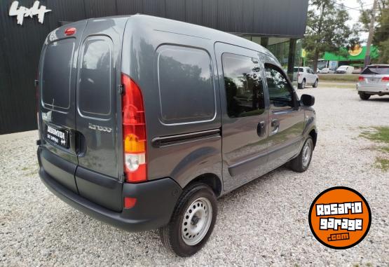 Utilitarios - Renault KANGOO 5A - 2PUERTAS FULL 2017 Nafta 95000Km - En Venta