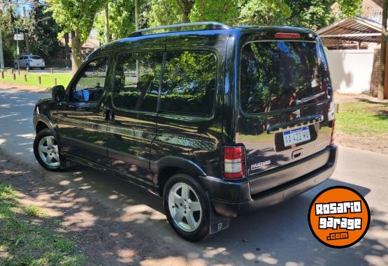 Utilitarios - Peugeot Partner no berlingo 2016 Diesel 139000Km - En Venta