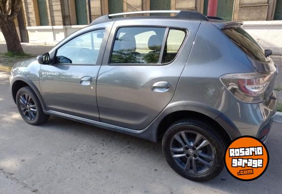 Autos - Renault SANDERO STEWAY 1.6 PRIVIL 2020 Nafta  - En Venta