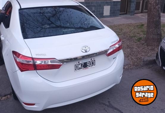 Autos - Toyota COROLLA XEI 2015 Nafta 400000Km - En Venta