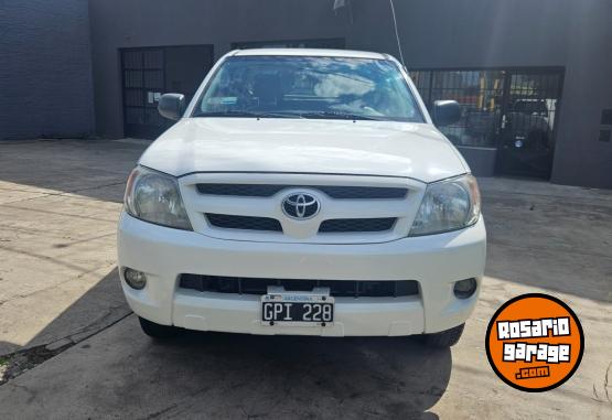 Camionetas - Toyota Hilux 2007 Diesel 220000Km - En Venta