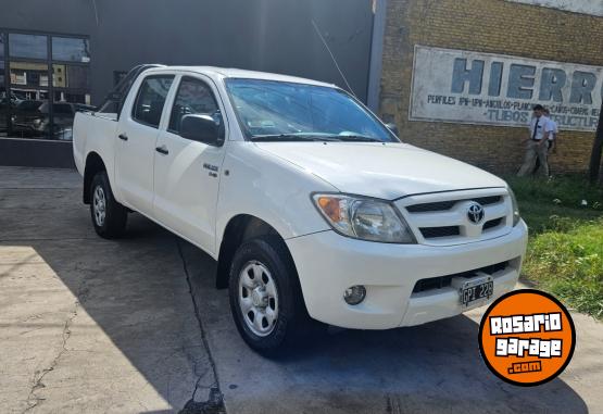 Camionetas - Toyota Hilux 2007 Diesel 220000Km - En Venta